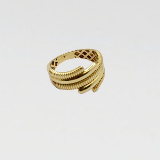 10K Anillo De Mujer - Diseño De Cordón Trenzado A Mano