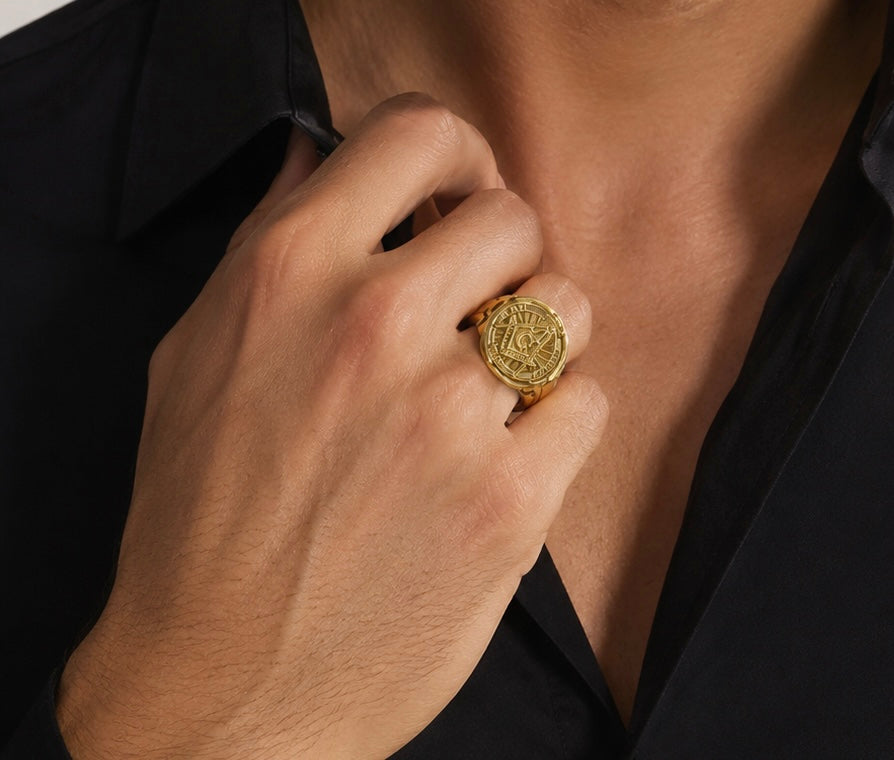 Anillo de hombre 10 kt de mazon