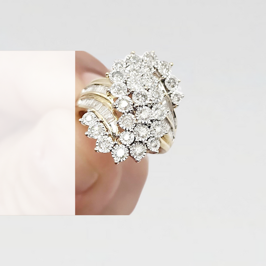 10K Anillo De Diamante De Mujer