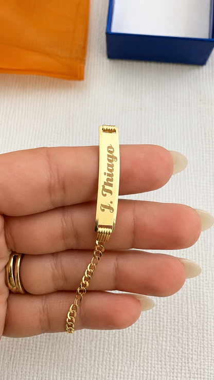 Manilla pera bb con nombre incluido 10 kt
