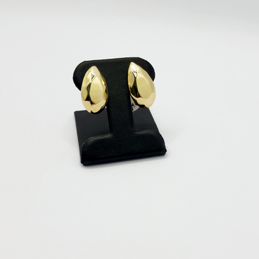 10K Aretes - Diseño Diamante