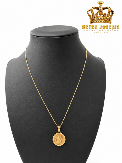 Cadena con dijes diferente por un solo precio