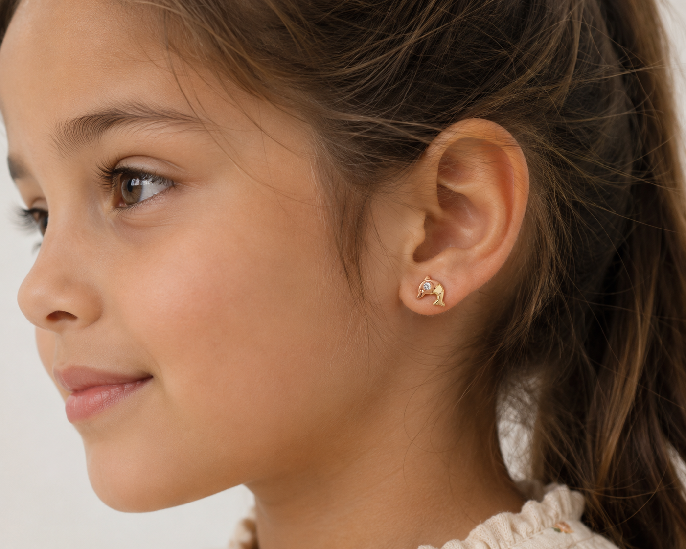 Pendientes para niña delfin  10 kt