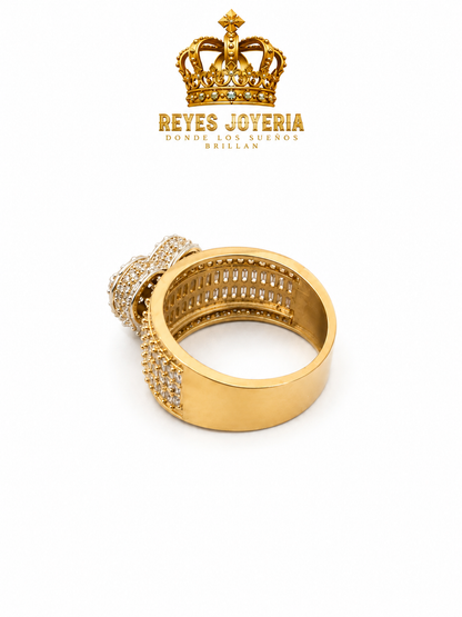 Anillo de compromiso con corazon oro blanco y piedras vagues 10 kt