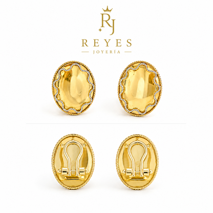 Pendiente pegado con  tallado  en oro blanco sierre omega 14 kt